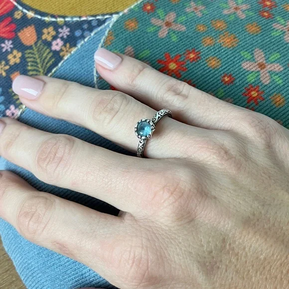 James Avery Cherished Birthstone Ring – Blue Topaz, Size 6 - Picture 2 of 5